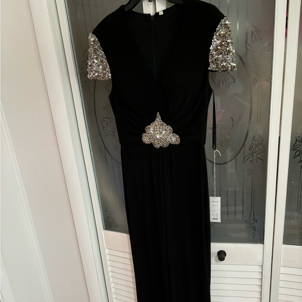 Elegant Black Jumpsuit w/rhinestones